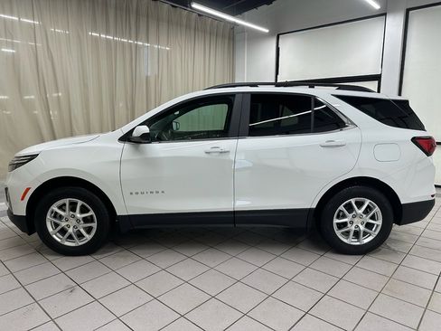 Certified 2024 Chevrolet Equinox LT w/ LPO, Floor Liner Package image 10