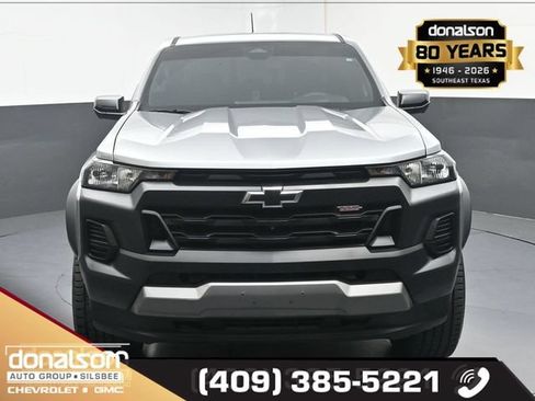 Used 2023 Chevrolet Colorado Trail Boss w/ Technology Package AWD/4WD image 3