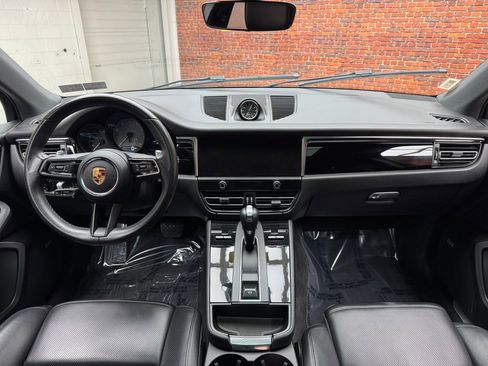 Used 2022 Porsche Macan S AWD/4WD image 13