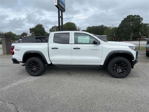 New 2026 Chevrolet Colorado Trail Boss image 2