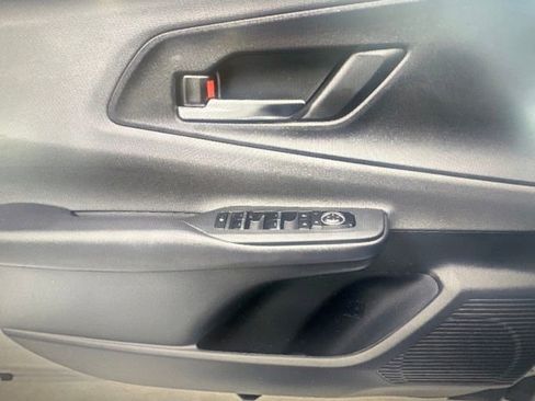 Used 2024 Toyota Prius XLE AWD/4WD image 9