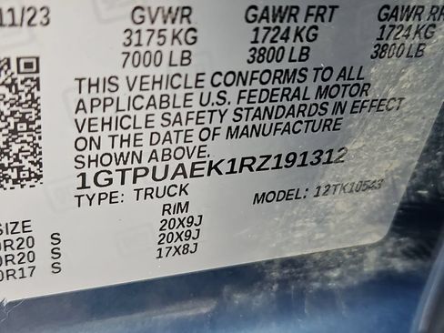 Certified 2024 GMC Sierra 1500 Pro w/ Graphite Edition AWD/4WD image 15