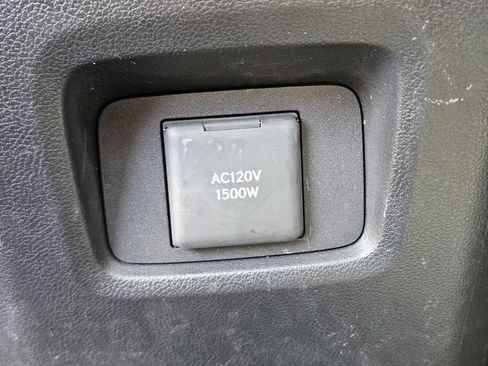 Used 2024 Toyota Grand Highlander AWD Hybrid image 17