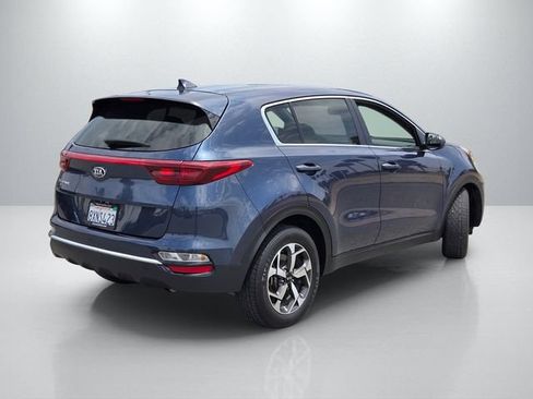 Used 2021 Kia Sportage LX FWD image 4
