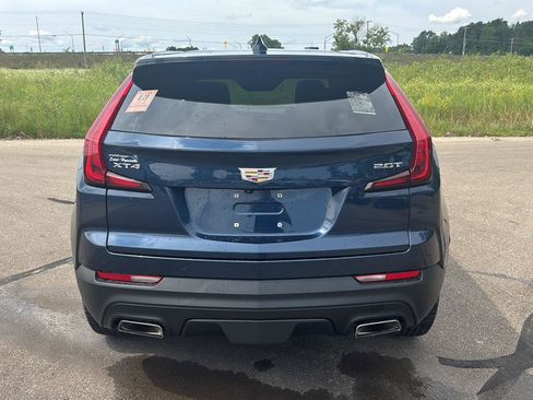 Used 2019 Cadillac XT4 Luxury w/ Trailering Package FWD image 4
