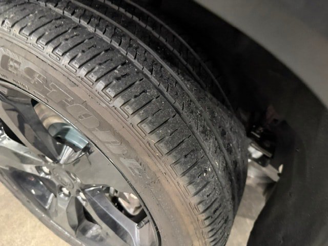 Used 2024 Jeep Grand Cherokee L Altitude AWD/4WD image 29