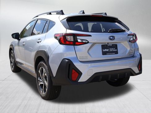 Used 2025 Subaru Crosstrek 2.5i Premium AWD/4WD image 5