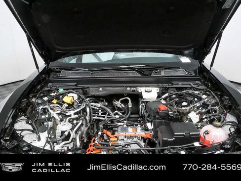 New 2026 Cadillac Lyriq Luxury RWD image 35