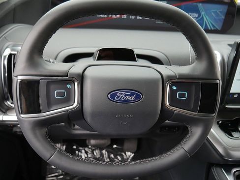 New 2026 Ford Expedition Max Platinum w/ Driver's Package AWD/4WD image 19