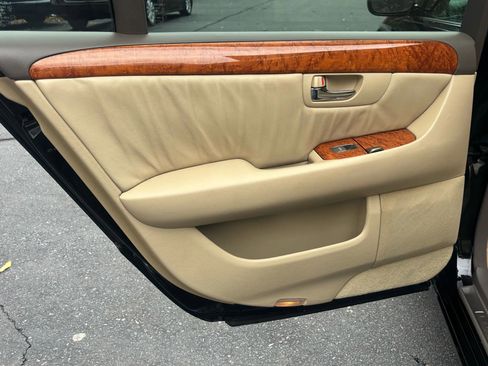 Used 2006 Lexus LS 430 LS 430 Sedan 4D image 16