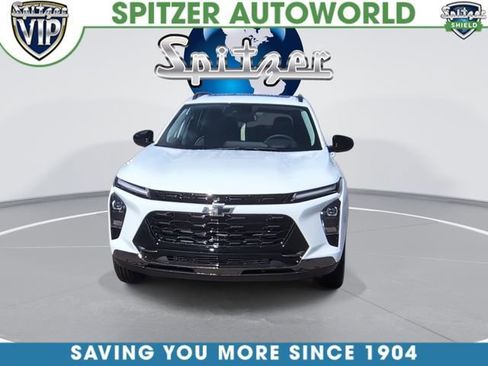 New 2026 Chevrolet Trax ACTIV w/ Sunroof Package image 3