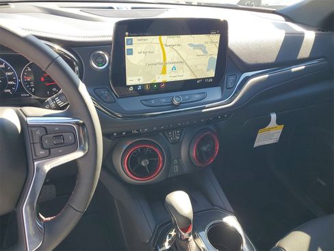 Used 2025 Chevrolet Blazer RS w/ Driver Confidence II Package image 25