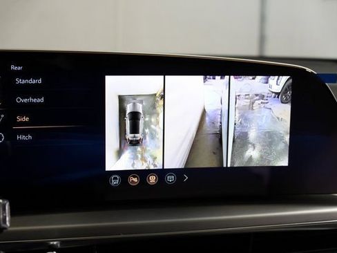 New 2026 Cadillac Lyriq Sport image 16