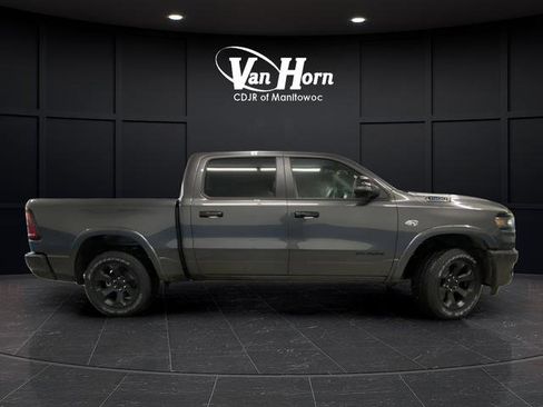 New 2026 RAM 1500 4x4 Crew Cab image 2