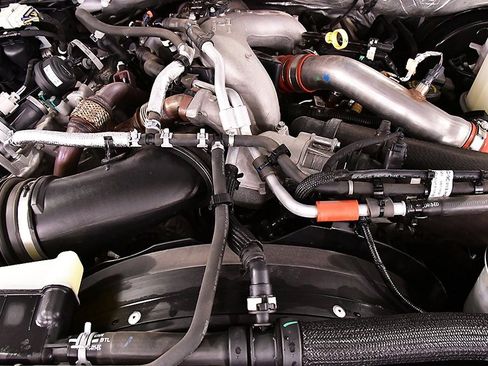 Used 2024 Ford F250 Lariat image 34