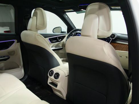 Certified 2026 Mercedes-Benz GLC 300 4MATIC image 24