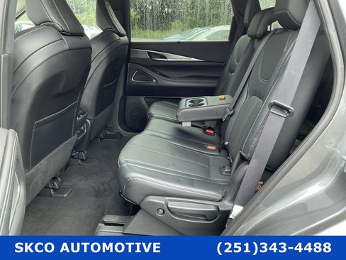 Used 2023 INFINITI QX60 Luxe w/ Performance Audio Package FWD image 14