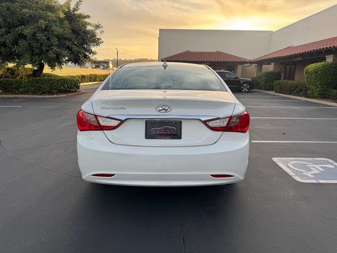 Used 2013 Hyundai Sonata GLS FWD image 4