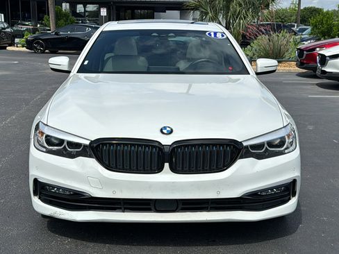 Used 2018 BMW 530e RWD image 4