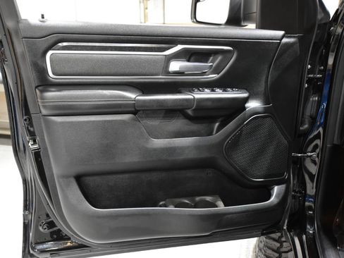 Used 2019 RAM 1500 Big Horn AWD/4WD image 14