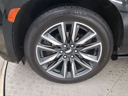 Used 2021 Cadillac Escalade Sport w/ Driver Assist Tech Package image 11