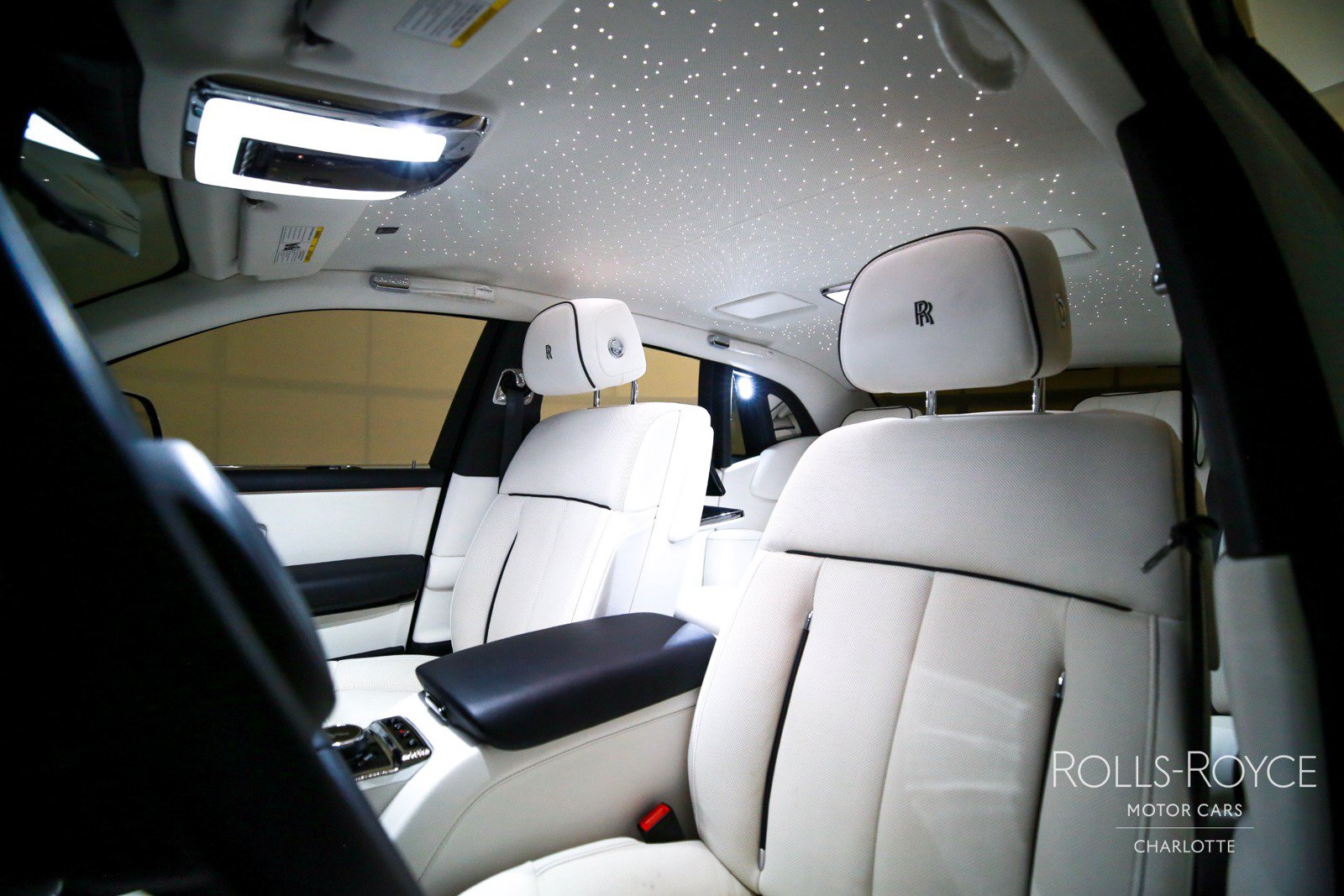 Certified 2024 Rolls-Royce Phantom Sedan RWD image 12
