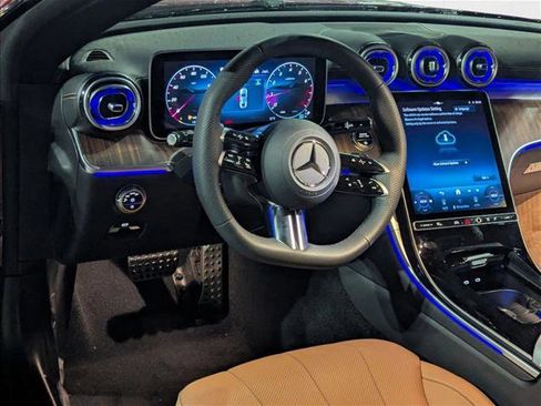 New 2026 Mercedes-Benz CLE 300 4MATIC Coupe image 3