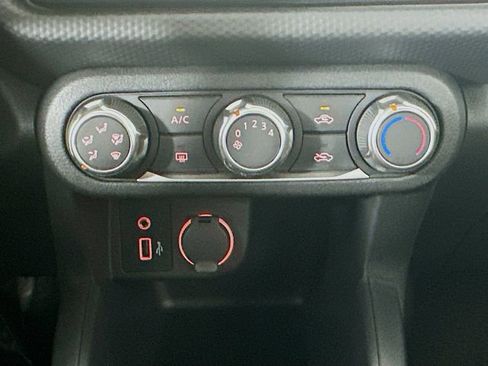 New 2025 Nissan Kicks Play S w/ Interior Electronics Package FWD image 15