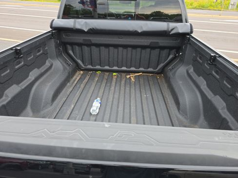 Used 2023 Chevrolet Colorado Trail Boss w/ Advanced Trailering Package AWD/4WD image 7