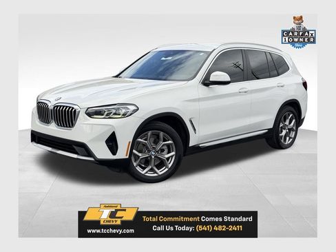 Used 2022 BMW X3 xDrive30i AWD/4WD image 1