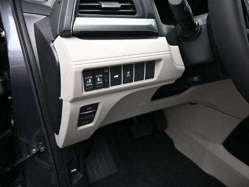 New 2026 Honda Odyssey EX-L image 13