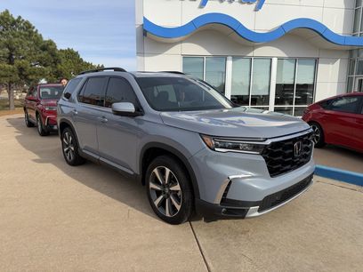 Used 2025 Honda Pilot Elite