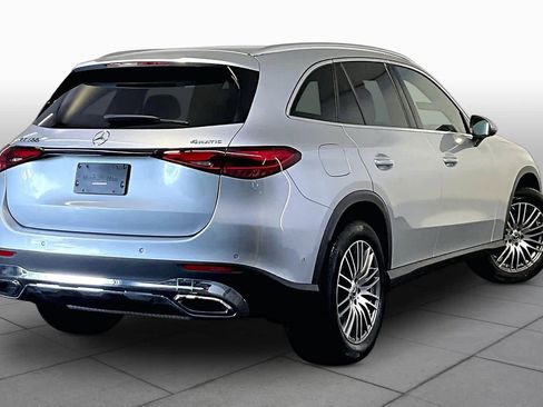 Used 2026 Mercedes-Benz GLC 300 4MATIC image 13