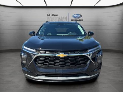 Used 2024 Chevrolet Trax LT w/ Driver Confidence Package FWD image 12
