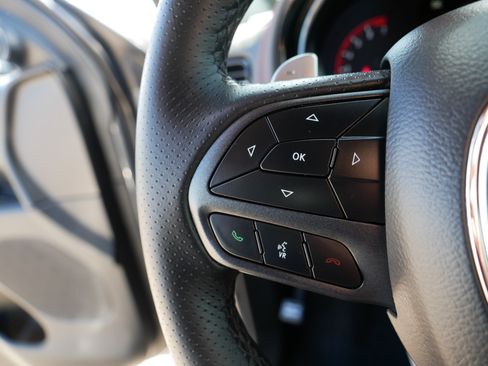 Used 2025 Dodge Durango GT AWD/4WD image 28