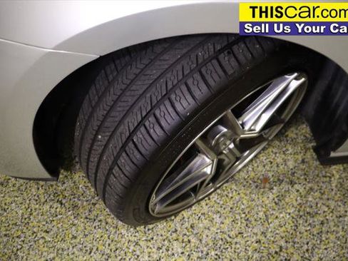 Used 2015 Volkswagen GTI SE image 26