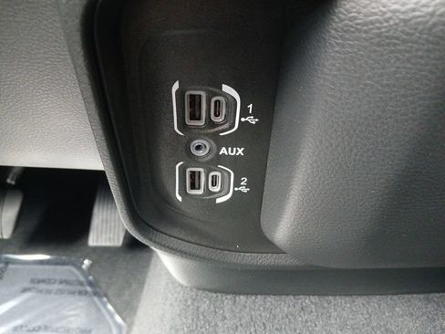 New 2026 RAM 1500 Express RWD image 6