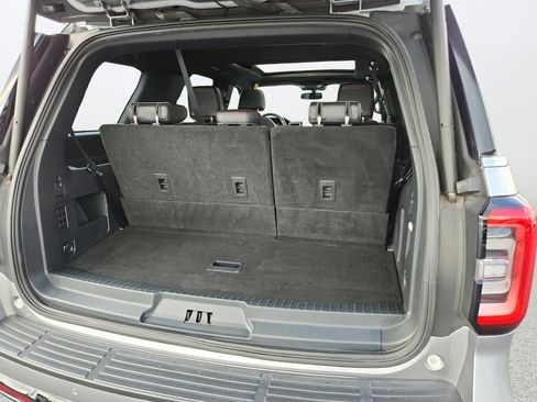 Used 2023 Ford Expedition Limited AWD/4WD image 33