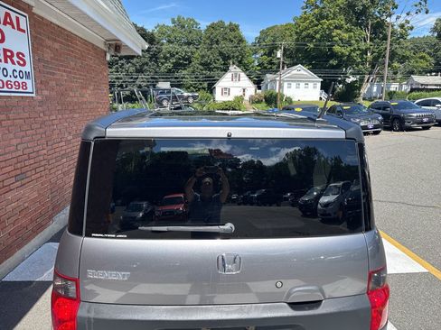 Used 2005 Honda Element EX image 9