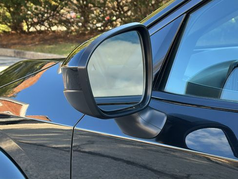 Certified 2024 Nissan Ariya AWD image 11