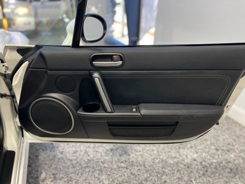 Used 2013 MAZDA MX-5 Miata Grand Touring w/ Premium Pkg image 29