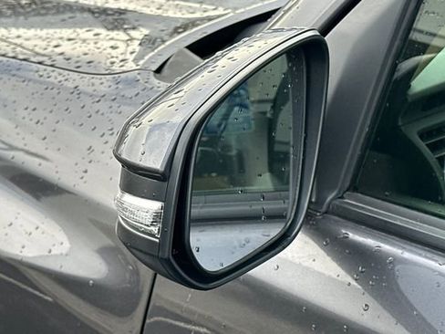 Used 2022 Toyota 4Runner SR5 Premium w/ Moonroof Package image 51