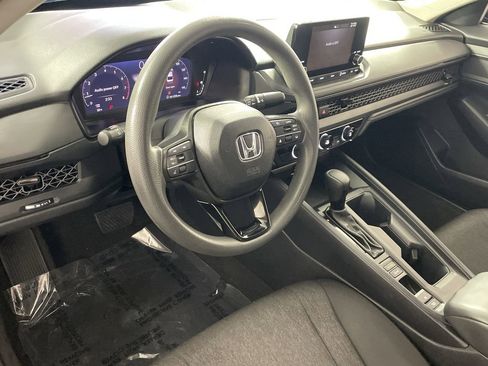 Used 2024 Honda Accord LX image 10