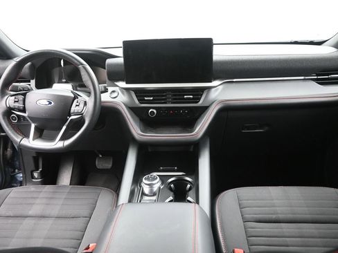 Used 2025 Ford Explorer ST-Line image 14