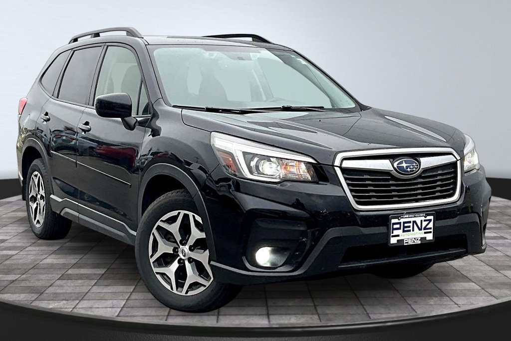 Used 2019 Subaru Forester Premium AWD/4WD image 3