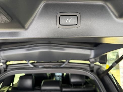 Used 2019 Land Rover Range Rover HSE image 58