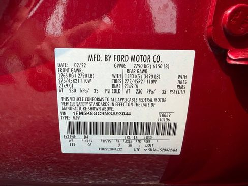Used 2022 Ford Explorer ST w/ Equipment Group 401A AWD/4WD image 30