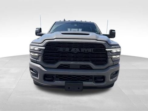 Used 2026 RAM 3500 Laramie AWD/4WD image 2