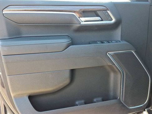 Used 2023 Chevrolet Silverado 1500 LT image 26