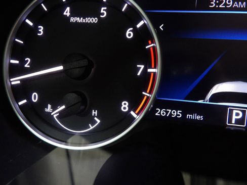 Used 2022 Nissan Sentra SR w/ Electronics Package FWD image 21